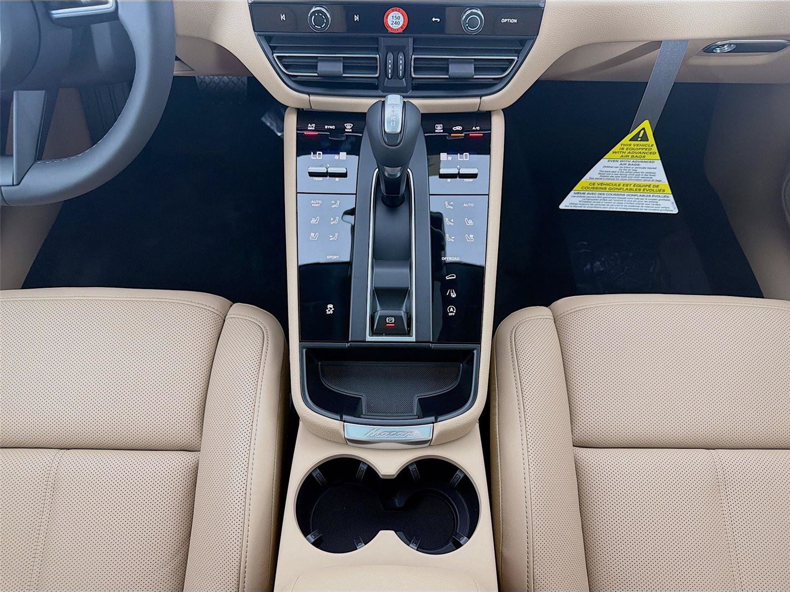 New 2026 Porsche Macan Turbo AWD/4WD image 20