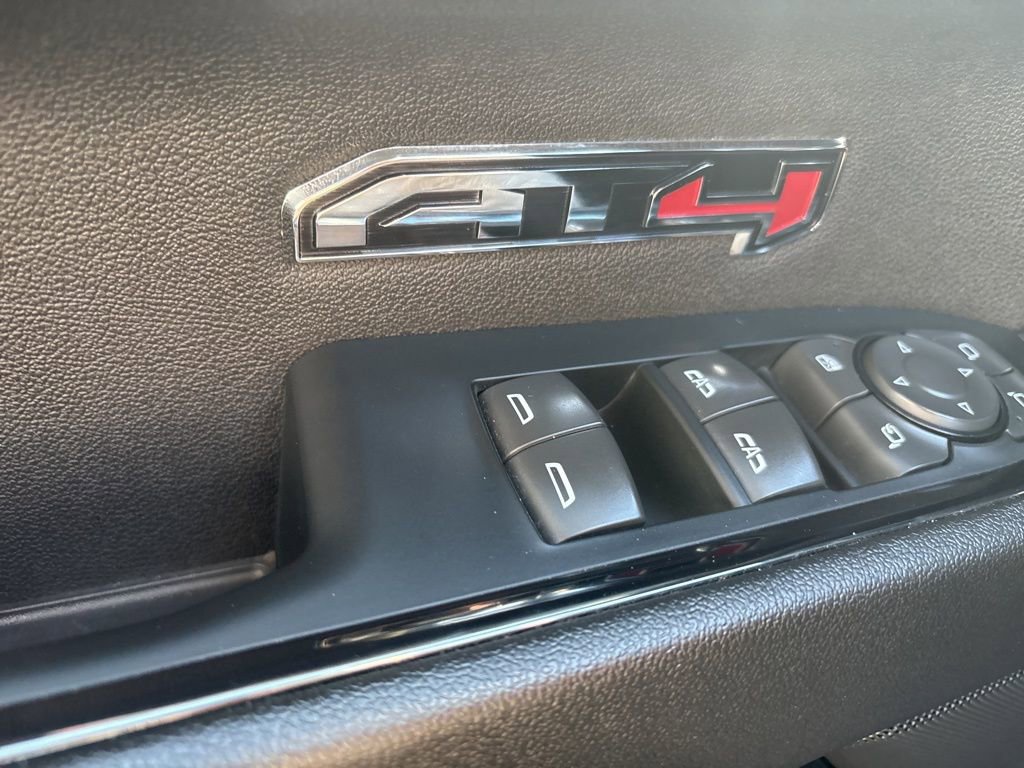 Used 2023 GMC Sierra 1500 AT4 w/ Technology Package AWD/4WD image 27