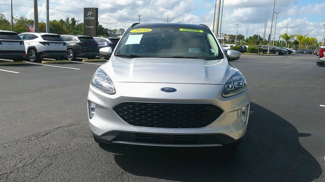 Used 2020 Ford Escape Titanium image 21