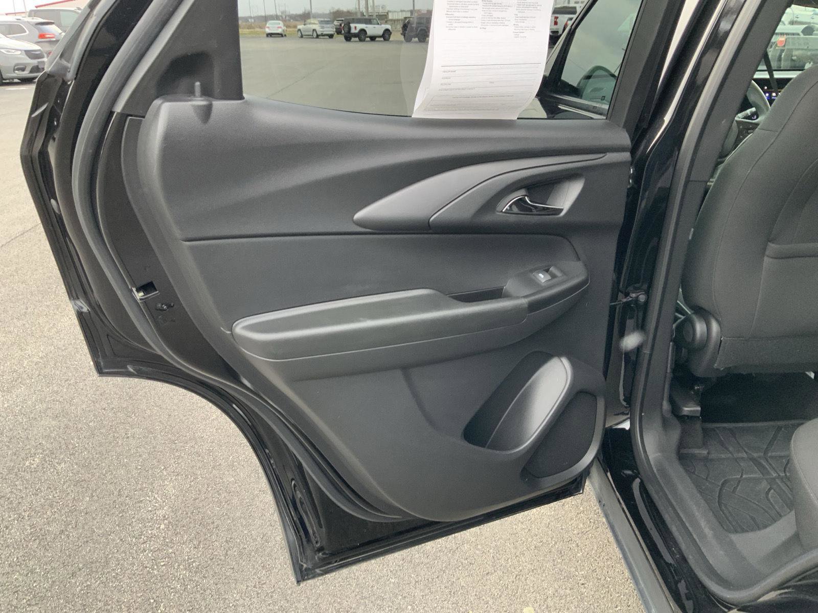 Used 2024 Chevrolet TrailBlazer LS w/ LS Convenience Package image 49