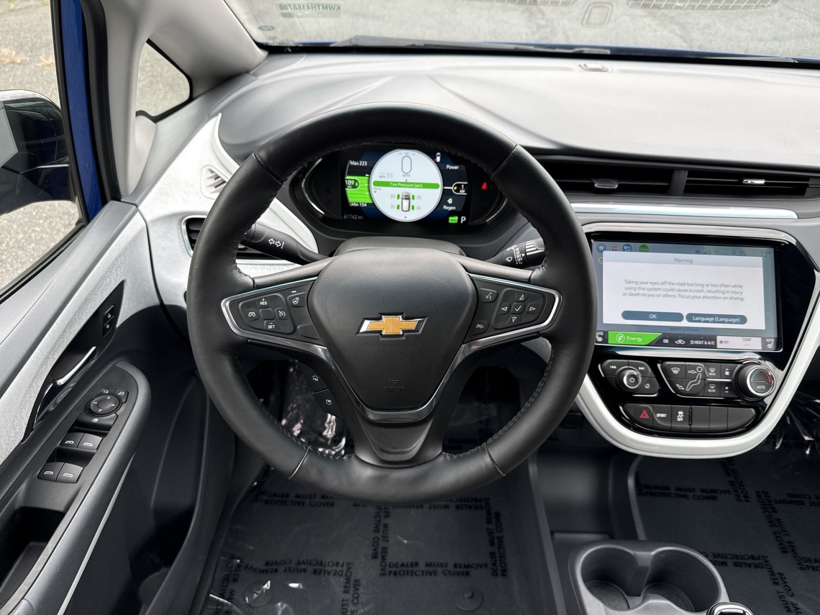 Used 2017 Chevrolet Bolt Premier FWD image 17