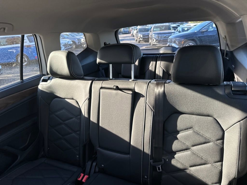 New 2026 Volkswagen Atlas SE image 46
