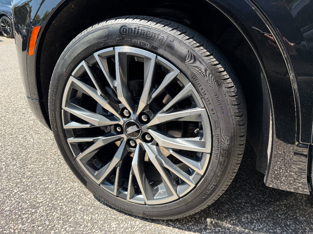 Used 2024 Cadillac XT4 Sport image 7