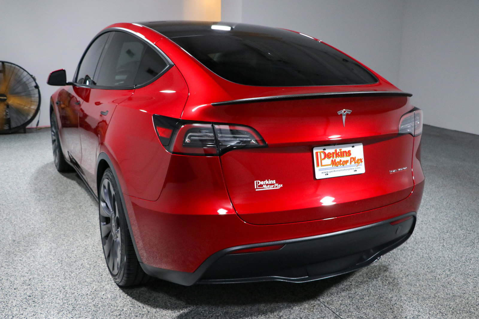 Used 2024 Tesla Model Y Performance AWD/4WD image 9