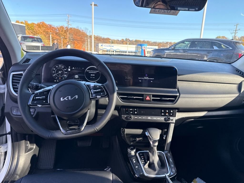 New 2026 Kia Seltos SX w/ SX Sunroof Package image 12