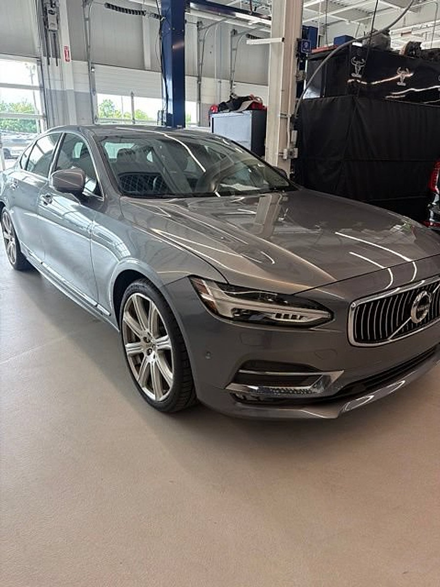 Used 2019 Volvo S90 T6 Inscription w/ Advanced Package AWD/4WD image 3