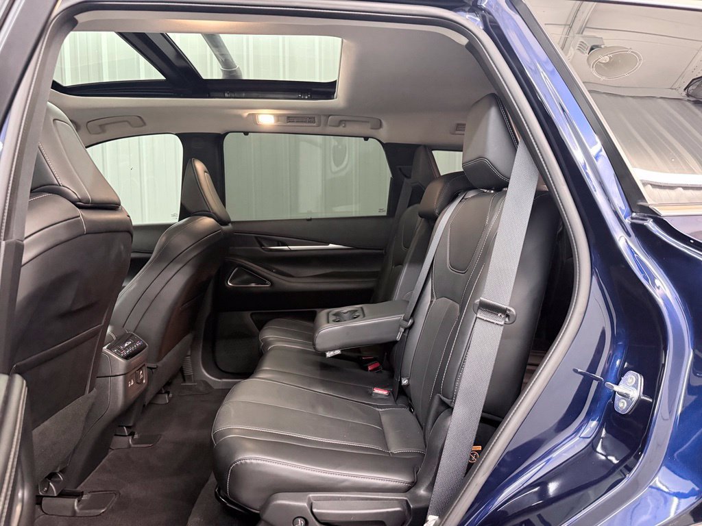 Certified 2023 INFINITI QX60 Sensory w/ Cargo Package FWD image 34