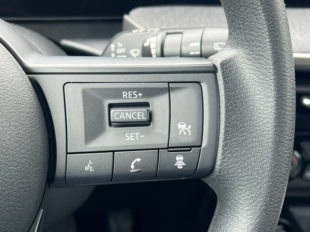 Used 2026 Nissan Kicks SV w/ Cold Weather Package AWD/4WD image 17