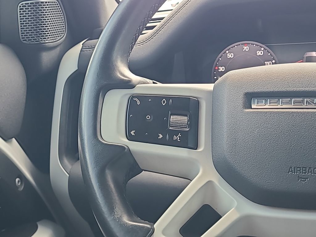 Used 2023 Land Rover Defender 110 X-Dynamic SE image 22
