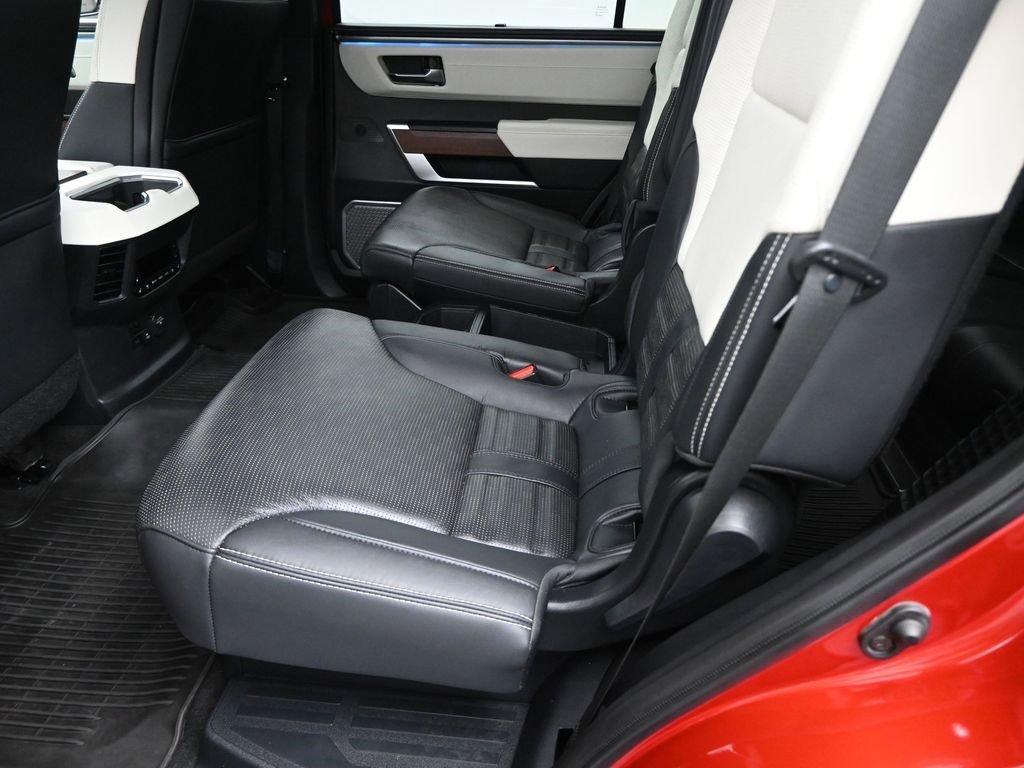 Used 2023 Toyota Sequoia Capstone image 32
