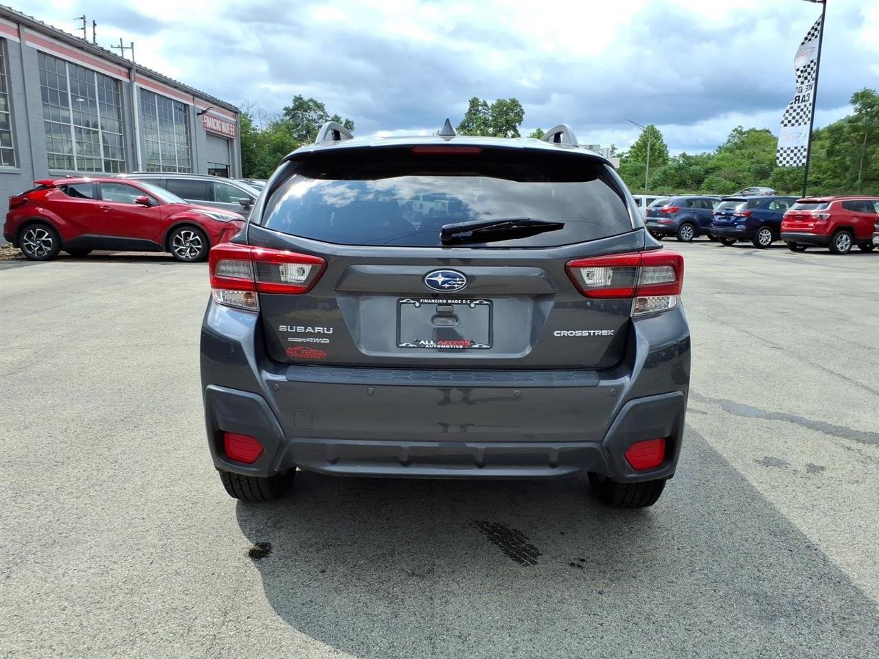 Used 2021 Subaru Crosstrek 2.5i Limited w/ Moonroof Package 2 AWD/4WD image 4