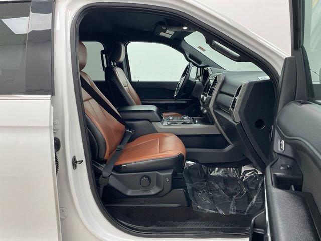 Used 2021 Ford Expedition XLT AWD/4WD image 16