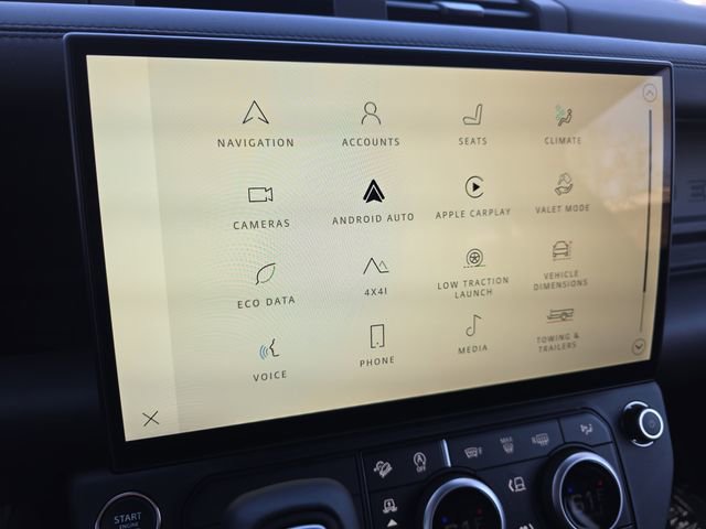 New 2026 Land Rover Defender 110 X-Dynamic SE image 16