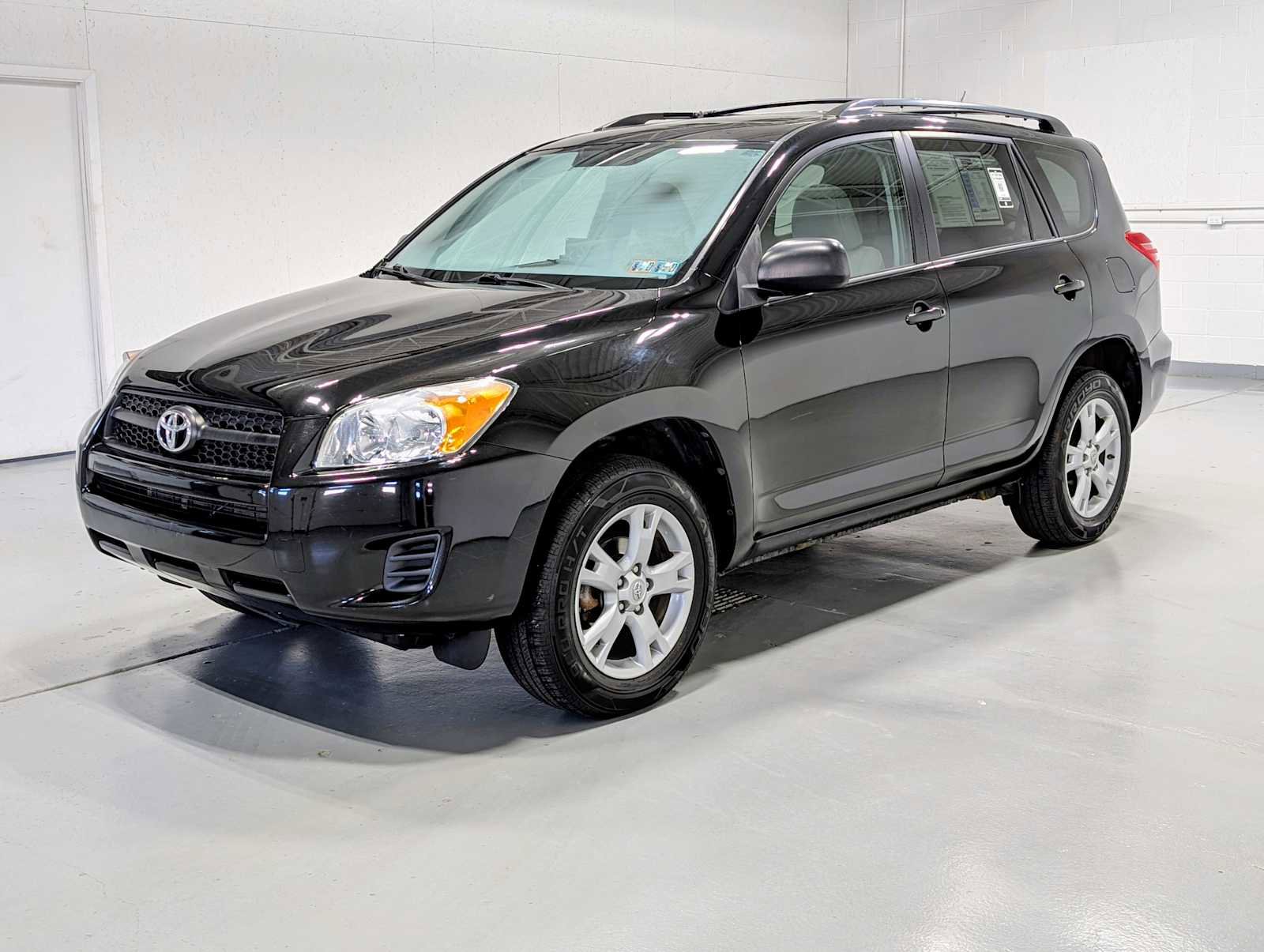 Used 2012 Toyota RAV4 4WD w/ Upgrade Value Pkg image 1