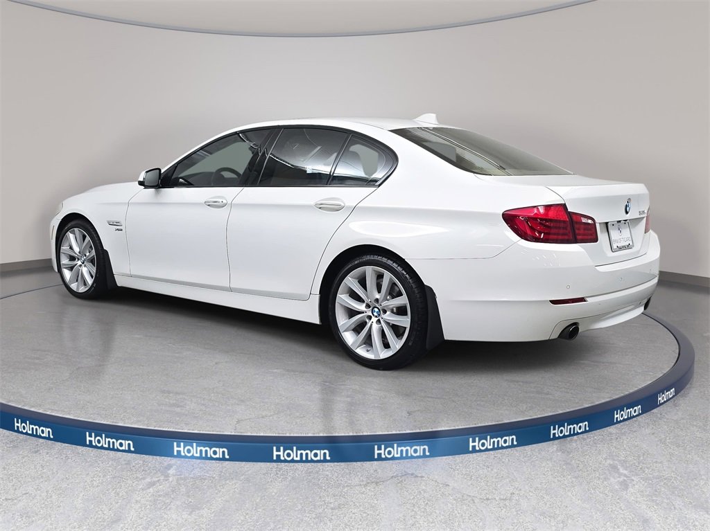Used 2011 BMW 535i xDrive Sedan image 7