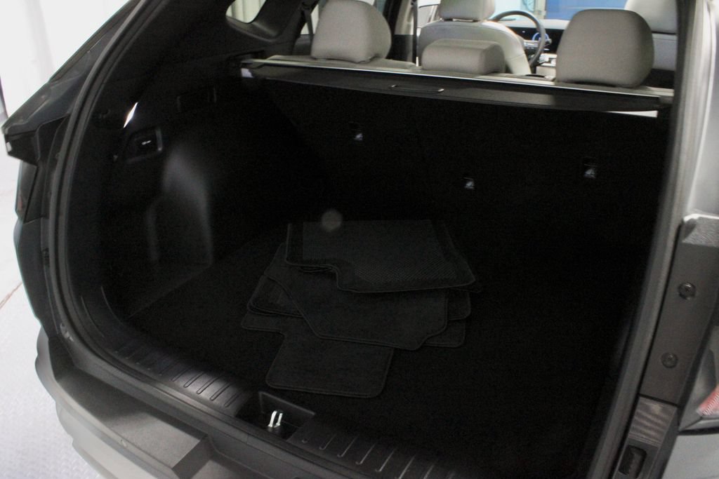 Used 2025 Hyundai Tucson Limited AWD/4WD image 15