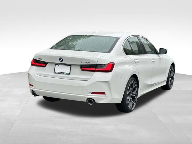 New 2026 BMW 330i xDrive Sedan w/ Premium Package image 4