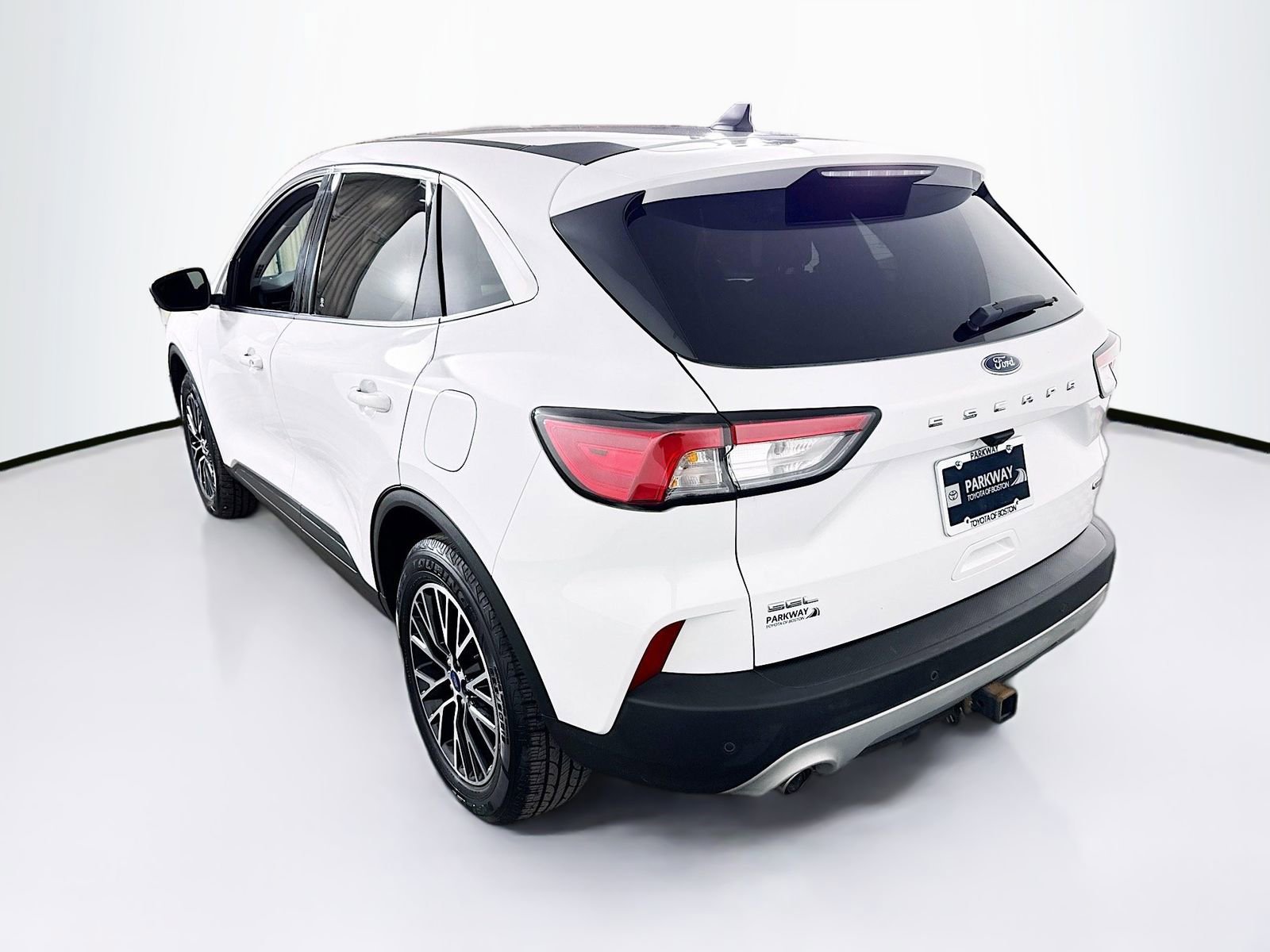 Used 2022 Ford Escape SEL w/ Technology Package image 5