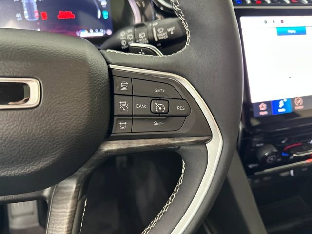 Used 2024 Jeep Grand Cherokee Limited 4xe image 16