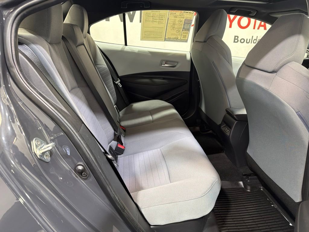 Used 2023 Toyota Corolla SE w/ SE Package FWD image 15