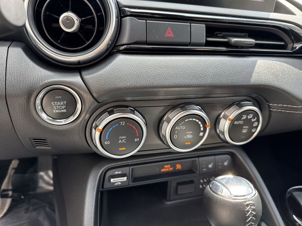 Used 2023 MAZDA MX-5 Miata Grand Touring w/ Weather Package RWD image 50