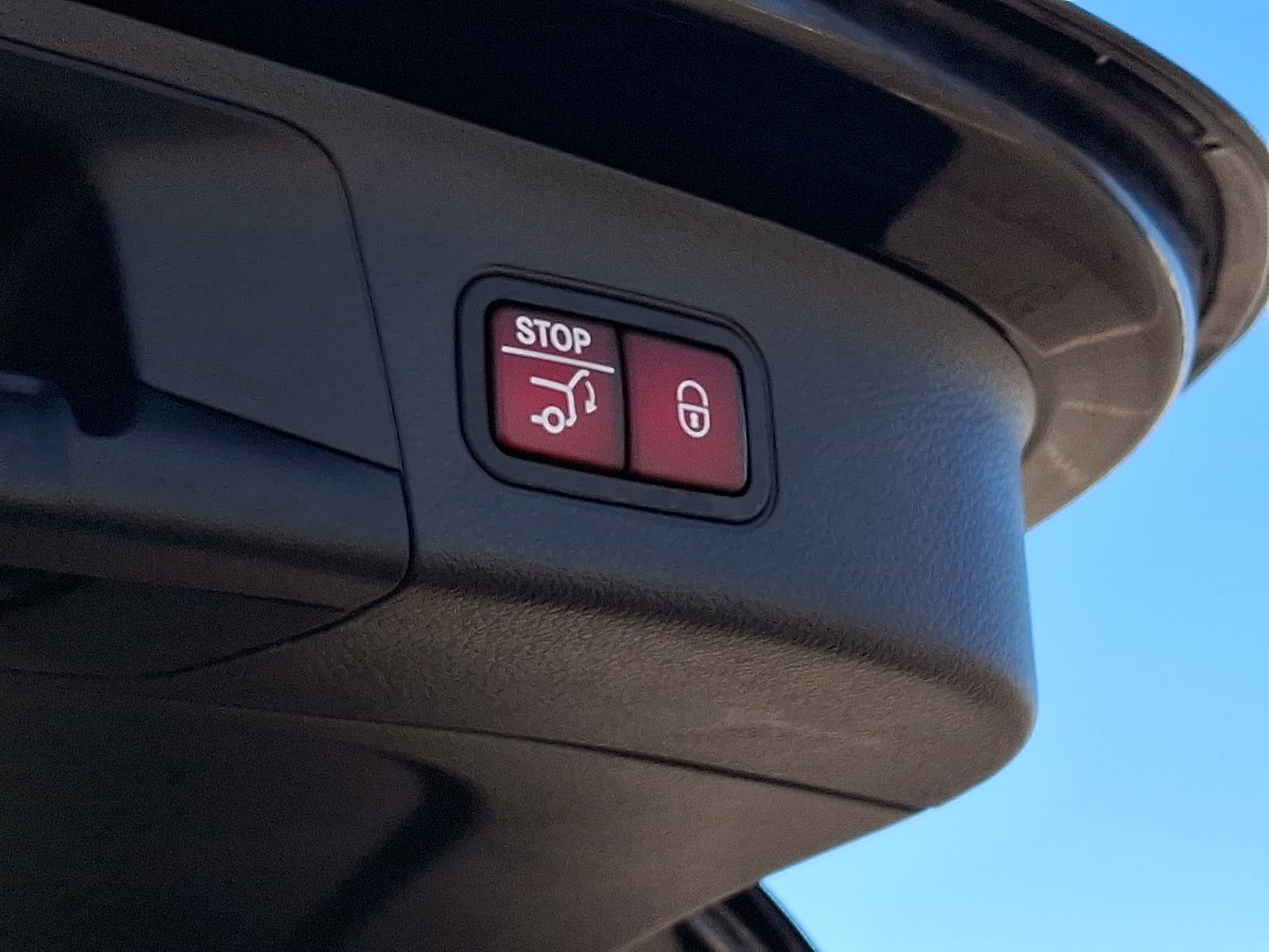 Used 2022 Mercedes-Benz GLA 250 4MATIC image 29