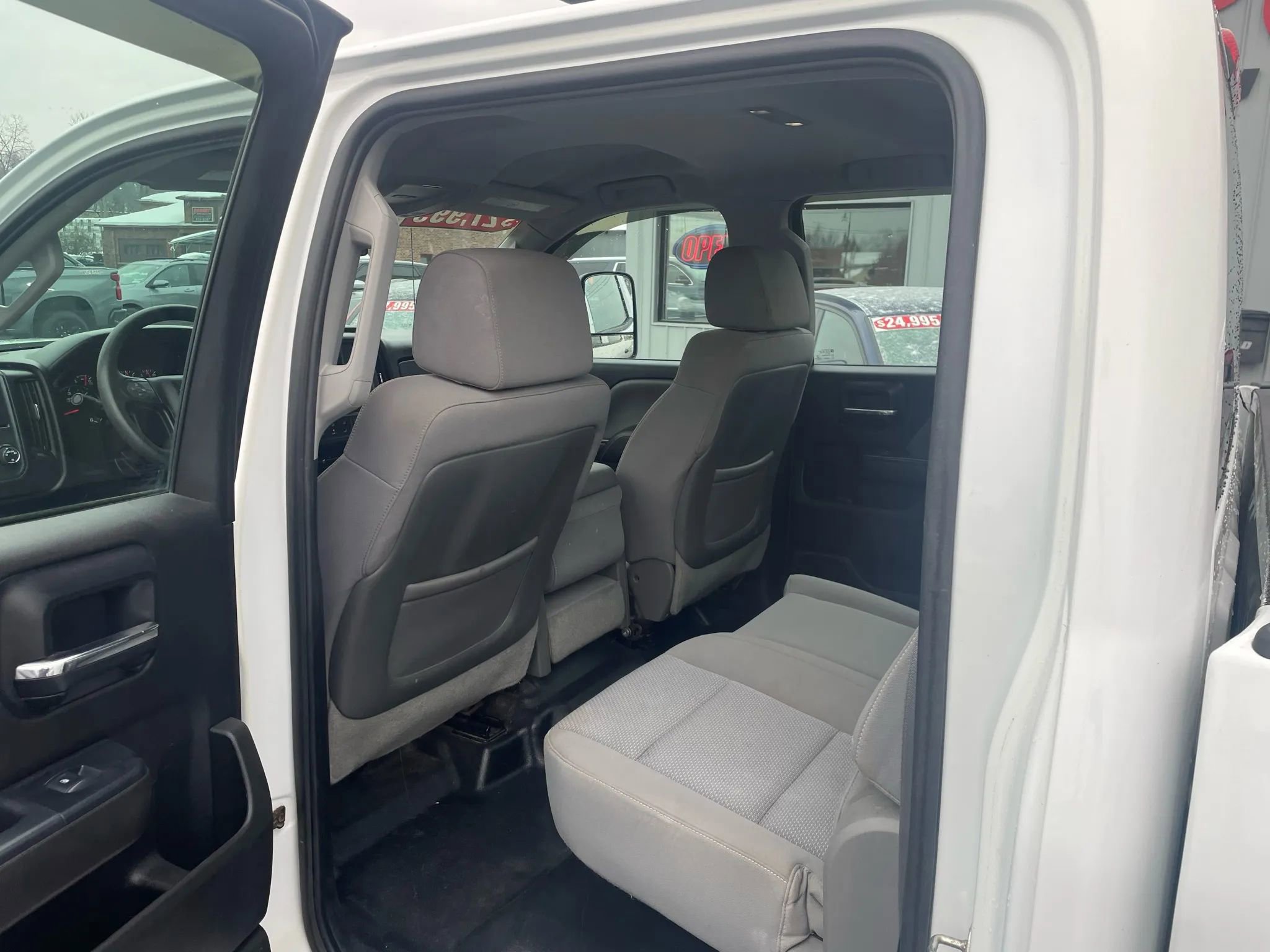 Used 2015 Chevrolet Silverado 3500 W/T image 14