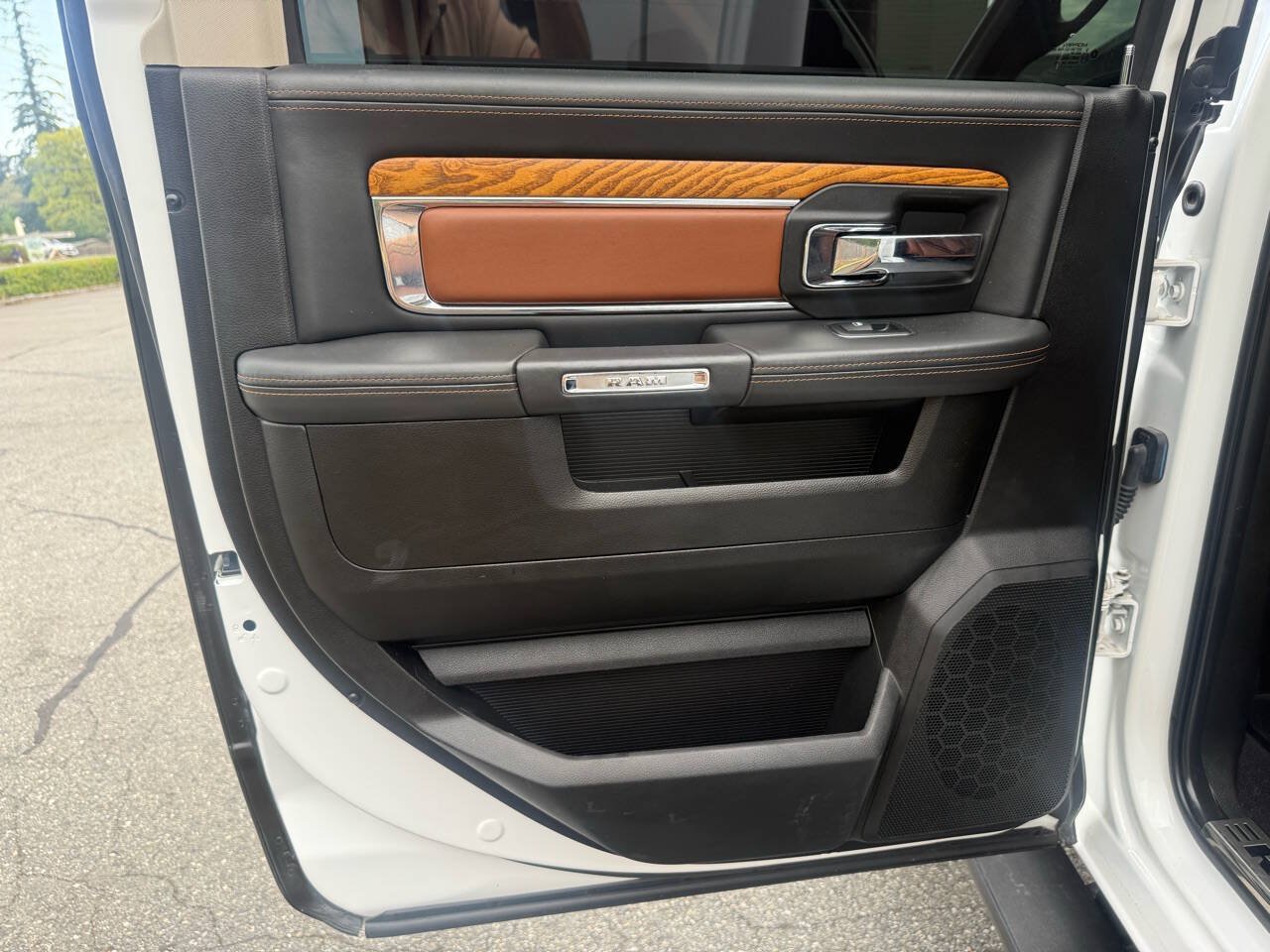 Used 2018 RAM 2500 Longhorn AWD/4WD image 84
