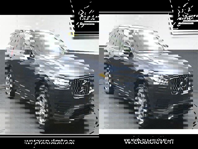 Used 2021 Volvo XC90 T5 Momentum w/ Climate Package