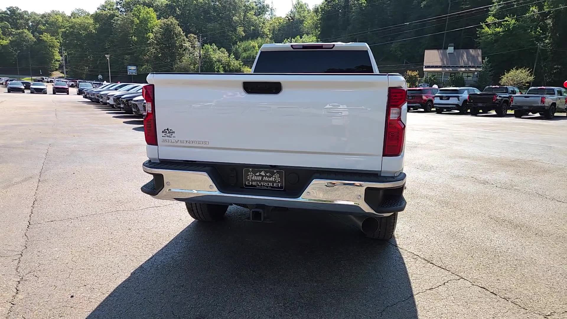 Used 2025 Chevrolet Silverado 2500 W/T AWD/4WD image 8
