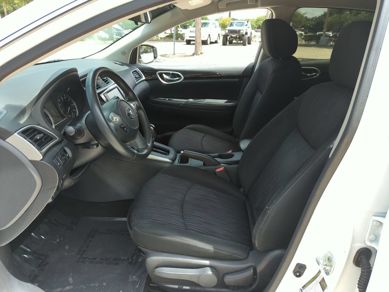 Used 2019 Nissan Sentra SV FWD image 18