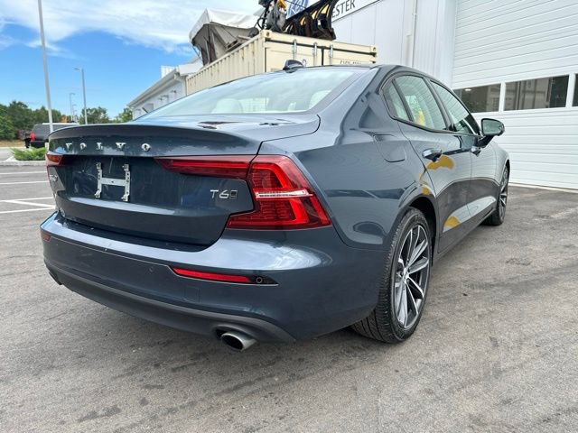 Used 2021 Volvo S60 T6 Momentum w/ Advanced Package AWD/4WD image 5