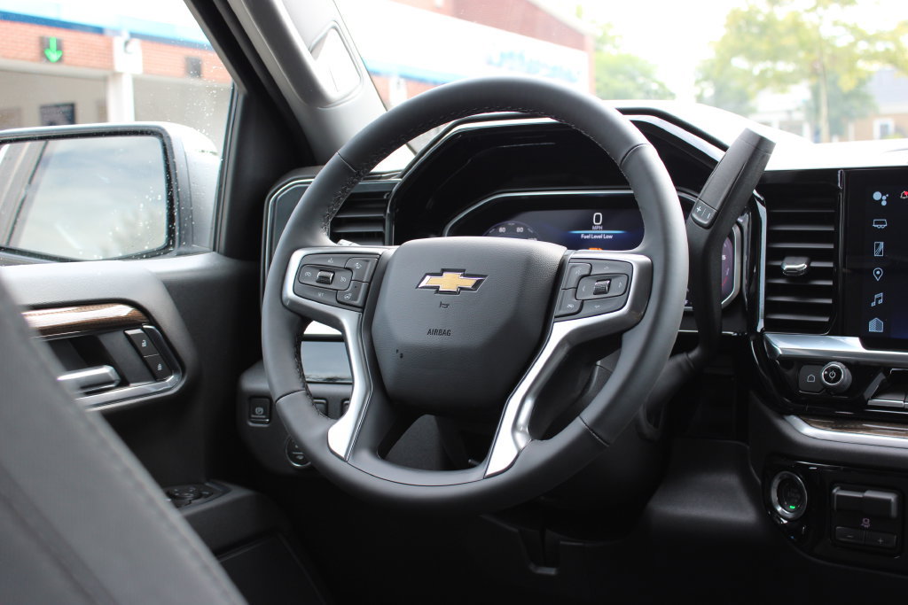 New 2026 Chevrolet Silverado 1500 LT w/ Safety Package AWD/4WD image 47