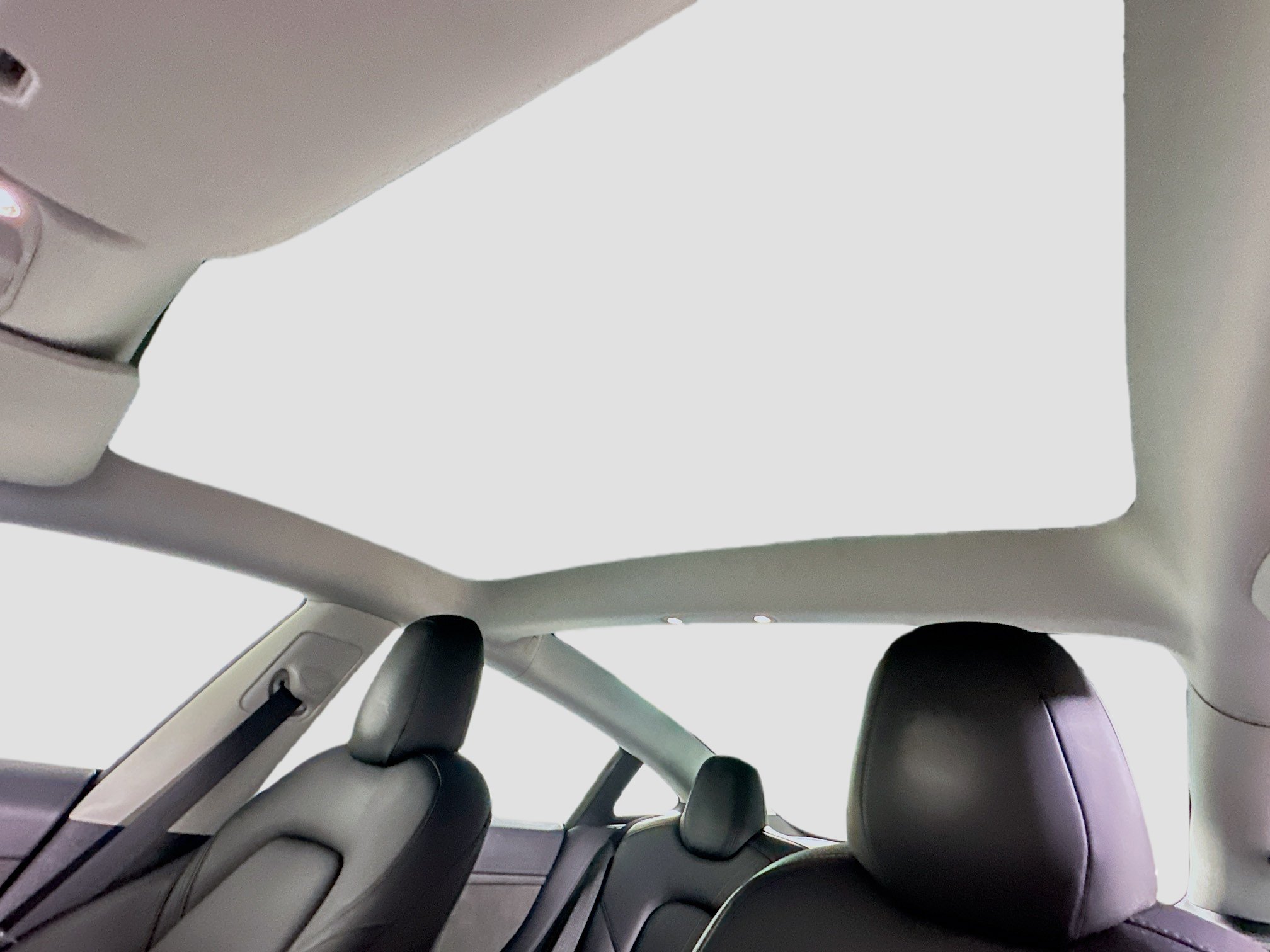 Used 2022 Tesla Model 3 Long Range AWD/4WD image 24