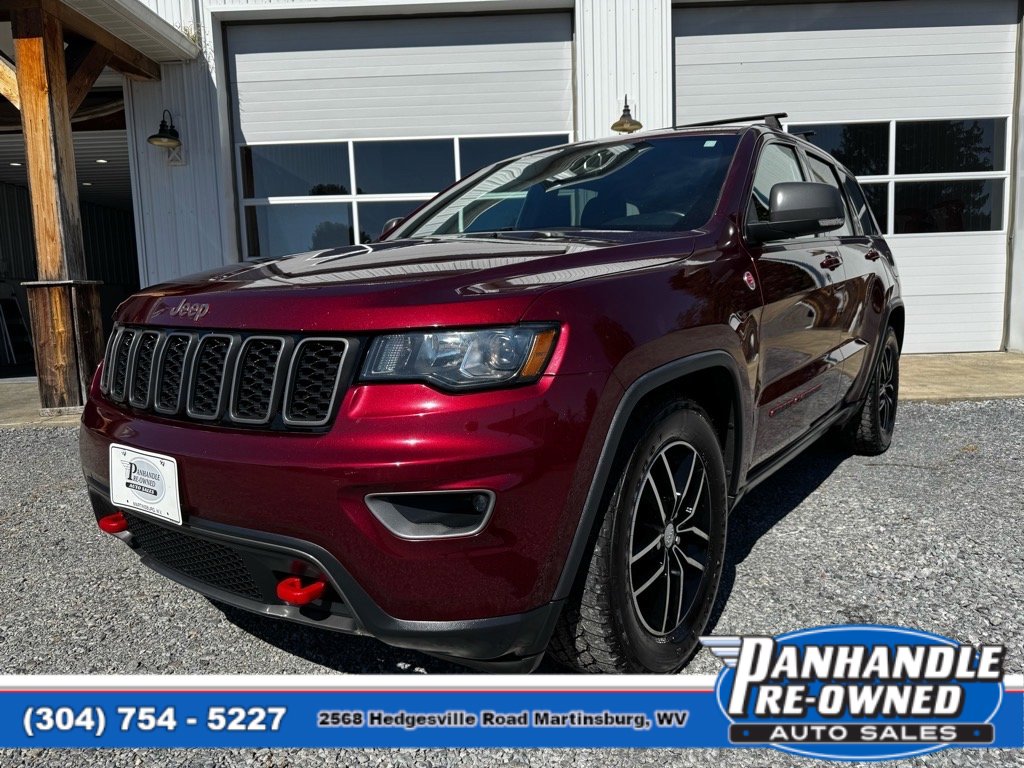 Used 2017 Jeep Grand Cherokee Trailhawk image 1