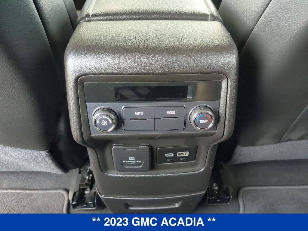 Used 2023 GMC Acadia SLT AWD/4WD image 17