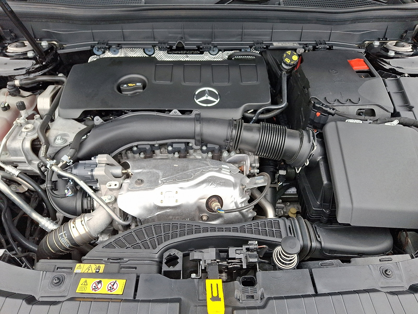 Certified 2023 Mercedes-Benz GLB 250 4MATIC image 29