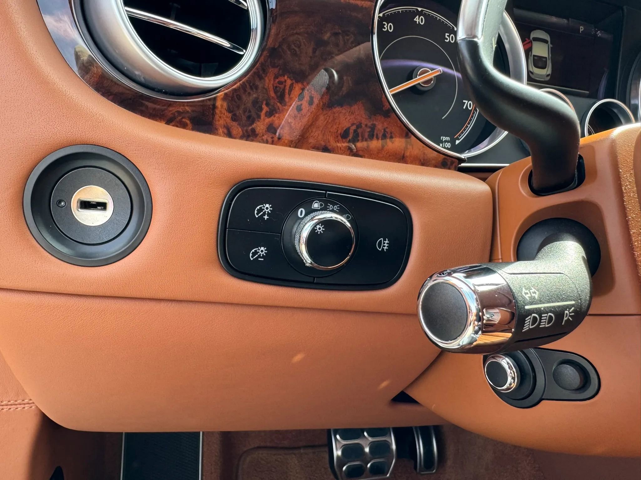 Used 2017 Bentley Continental GT V8 S image 29