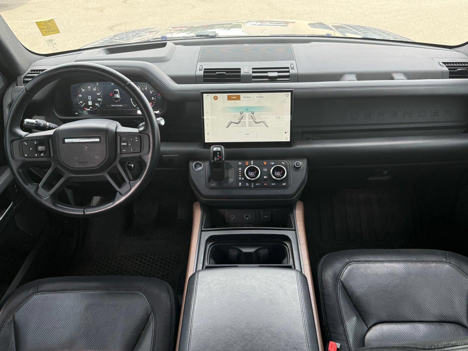 Used 2022 Land Rover Defender 110 X-Dynamic HSE AWD/4WD image 14