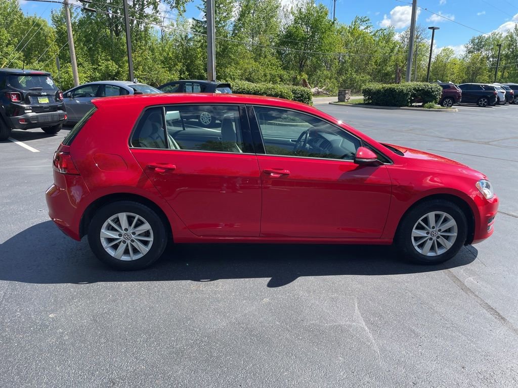 Used 2016 Volkswagen Golf S FWD image 8