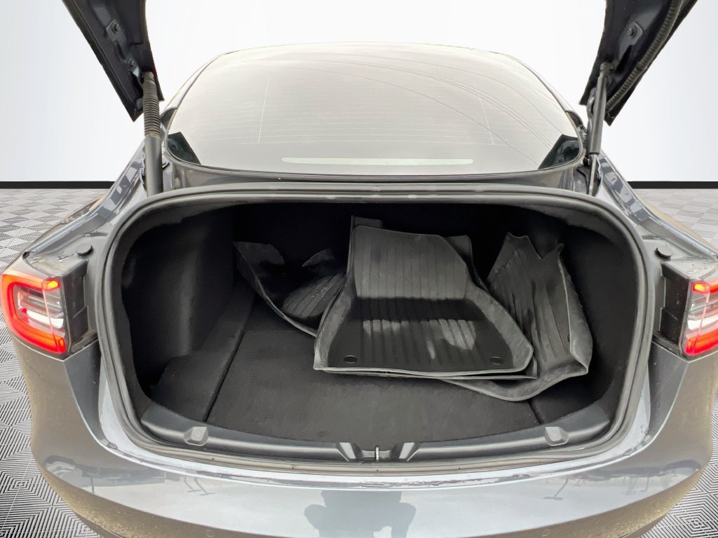 Used 2022 Tesla Model 3 Performance AWD/4WD image 25