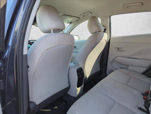 Used 2025 Hyundai Kona SEL FWD image 15