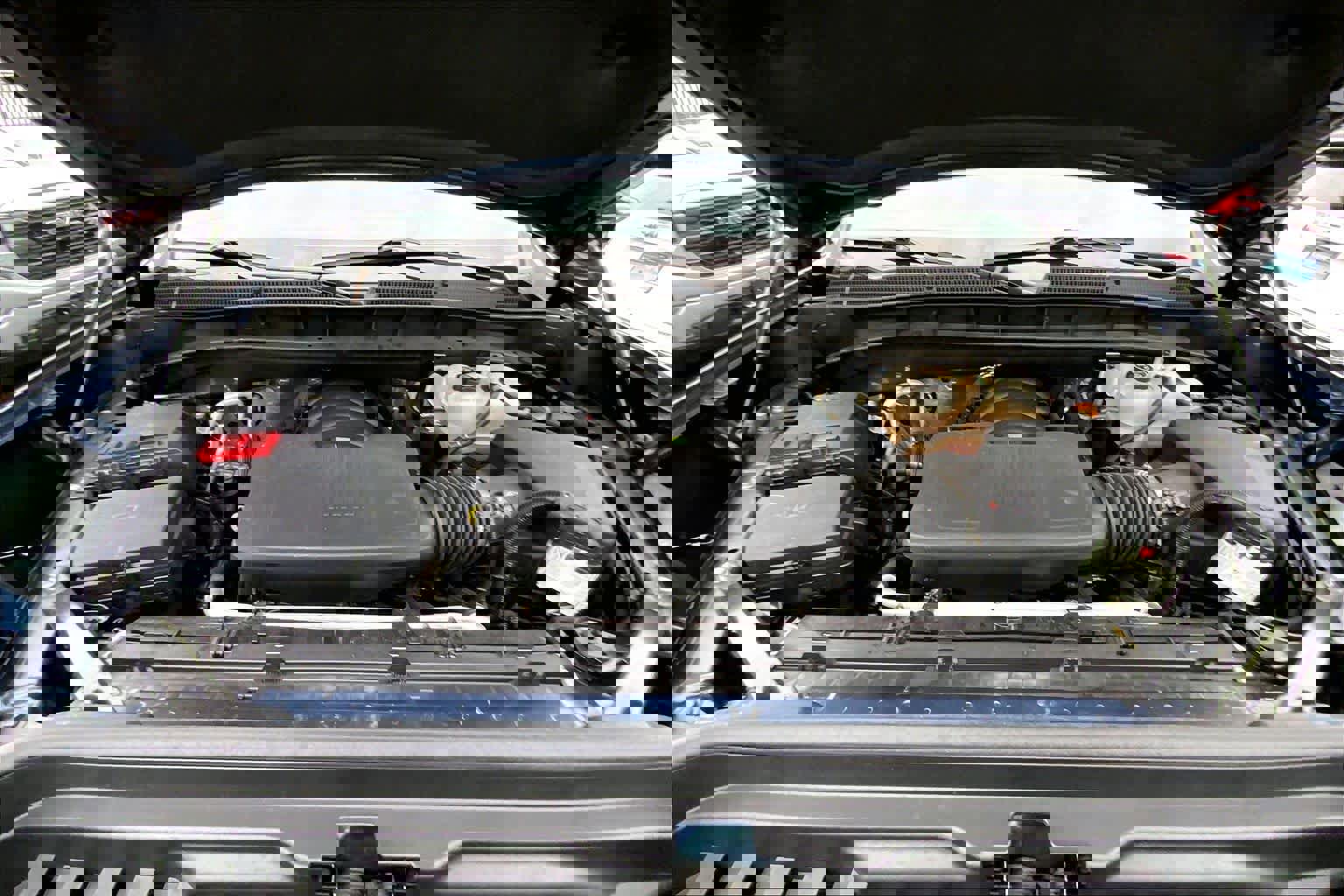 Used 2023 GMC Sierra 1500 SLT w/ SLT Convenience Package image 28