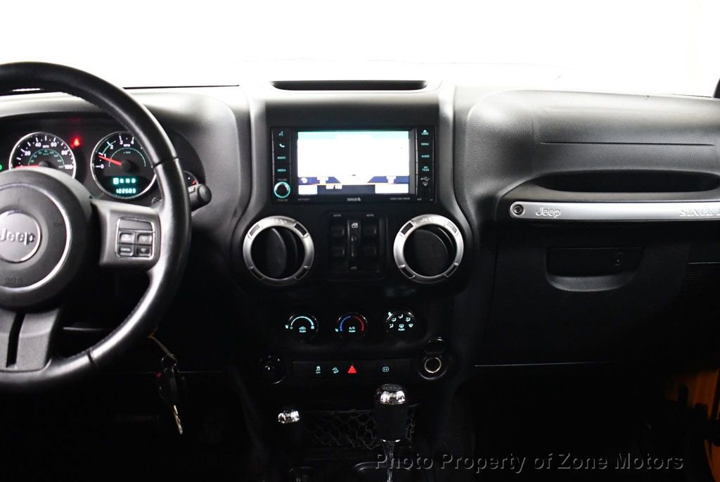Used 2012 Jeep Wrangler Unlimited Sahara image 25