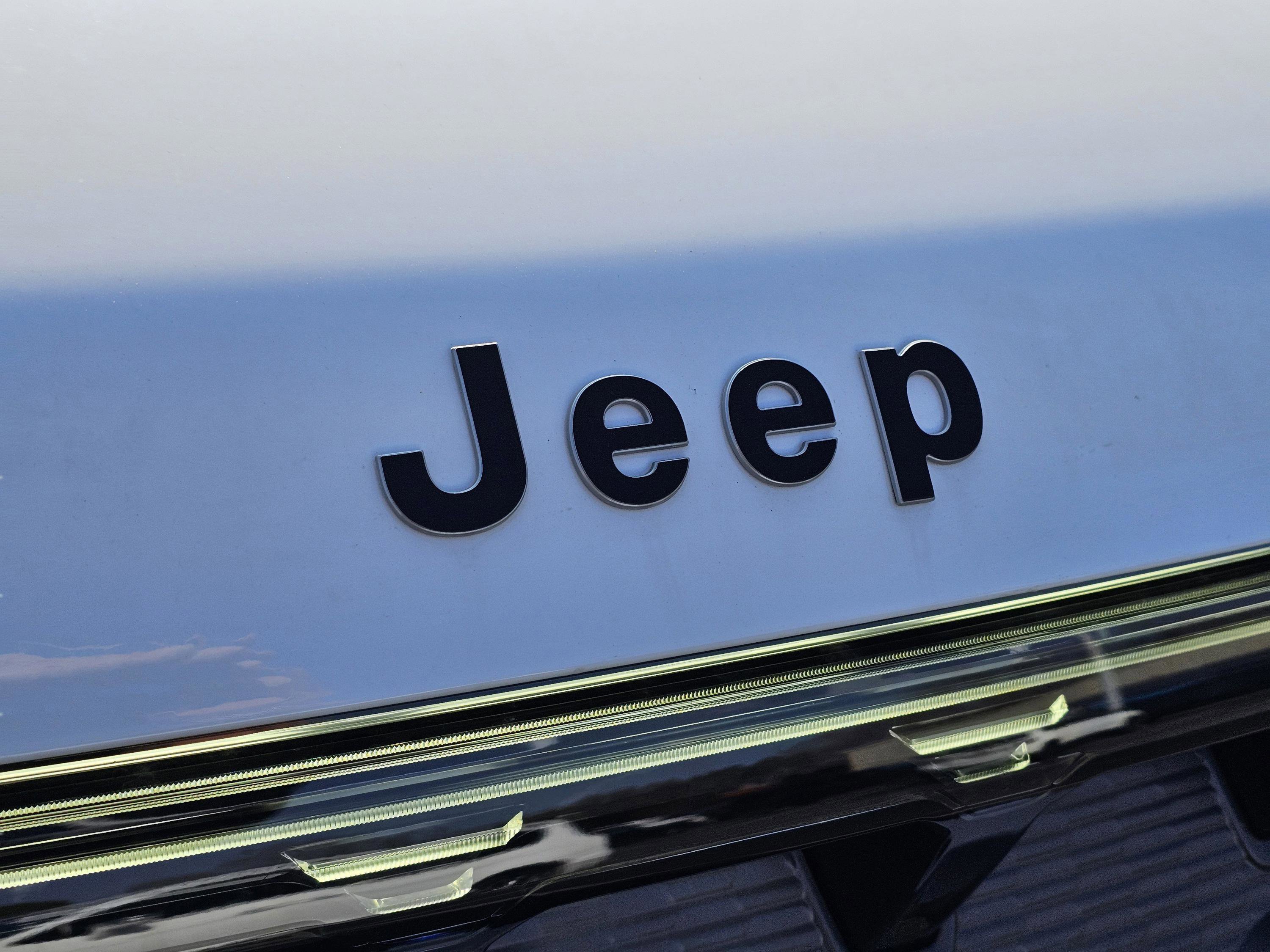 New 2026 Jeep Grand Wagoneer Limited image 3