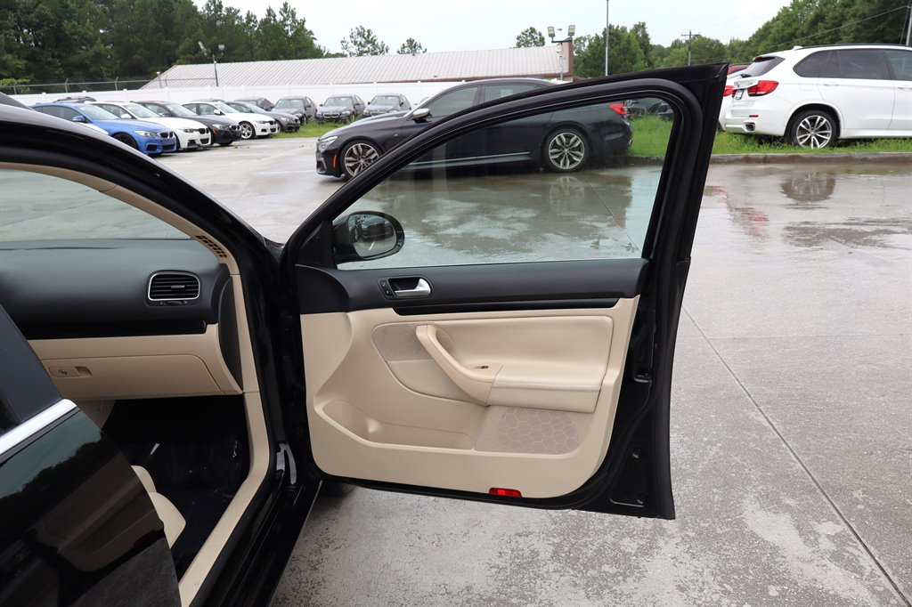 Used 2014 Volkswagen Jetta TDI FWD image 29