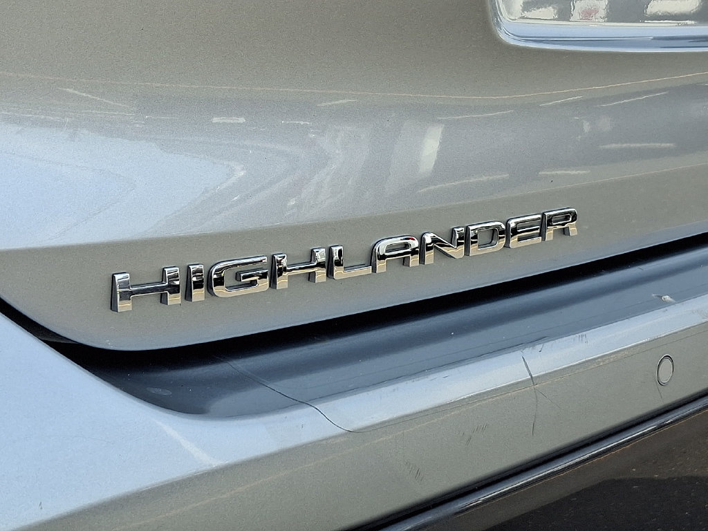 Used 2021 Toyota Highlander Limited AWD/4WD image 36
