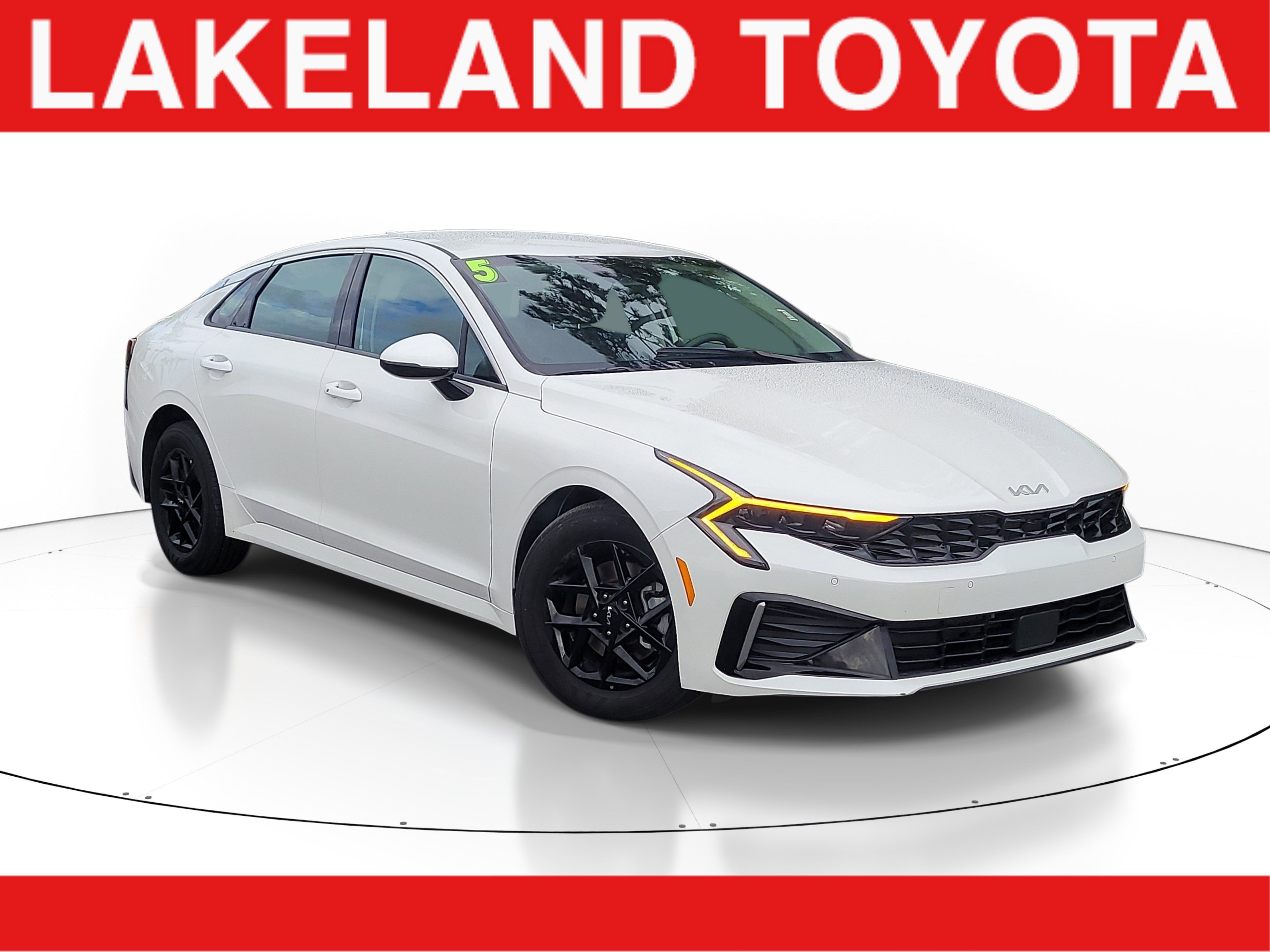 Used 2025 Kia K5 LXS FWD image 1