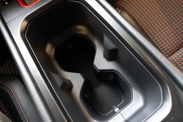 Used 2025 Nissan Kicks SR image 32