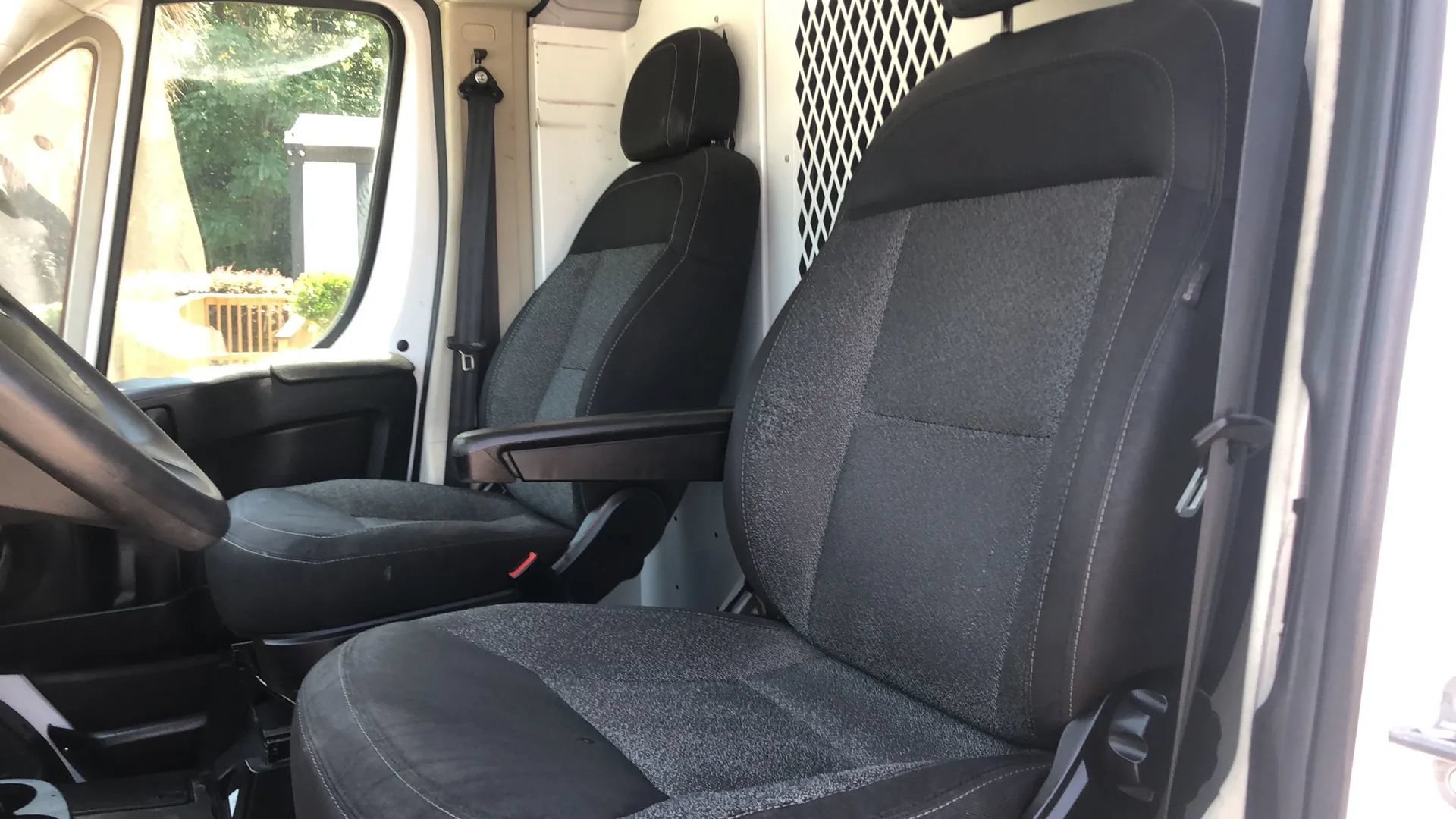 Used 2020 RAM ProMaster 1500 FWD image 11